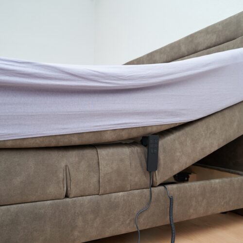 Smart Beds for Health and Correct Posture: The Future of Sleep and Well-Being