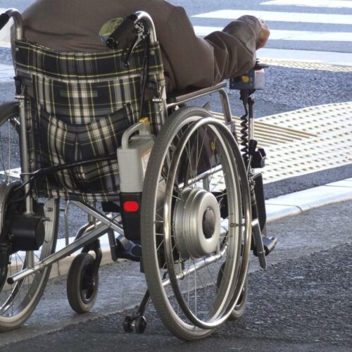 How to Select the Best Electric Wheelchairs