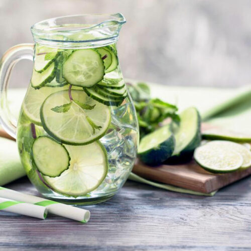 Lemony summer in a tall glass