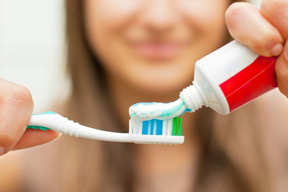 The 4 best whitening toothpaste for sensitive teeth