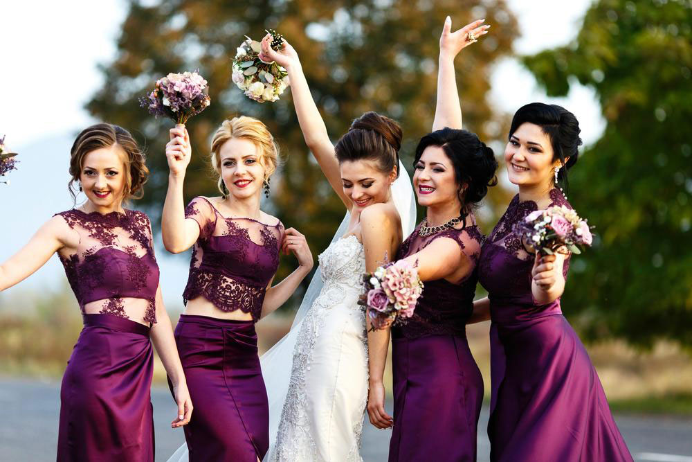 Tips to pick the right bridesmaid dresses