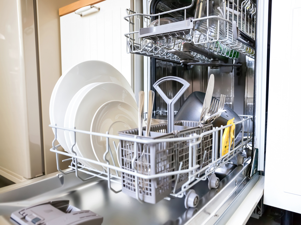 5 Tips To Consider Before Buying A Dishwasher